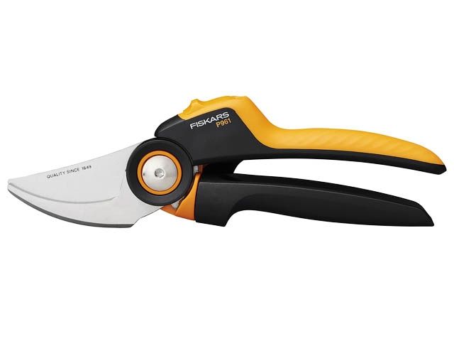 Купить Секатор плоскостной FISKARS Xseries PowerGear L P961 (FISKARS) (1057175)