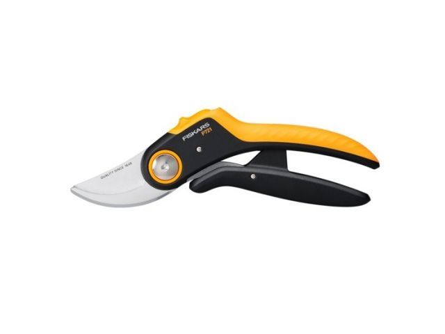 Купить Секатор плоскостной FISKARS Plus PowerLever P721 (FISKARS) (1057170)