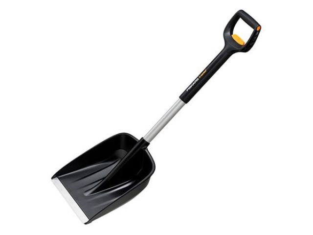 Купить Лопата автомобильная телескопическая X-series FISKARS (длина: 795 - 987 мм, ширина: 280мм) (FISKARS) (1057187)